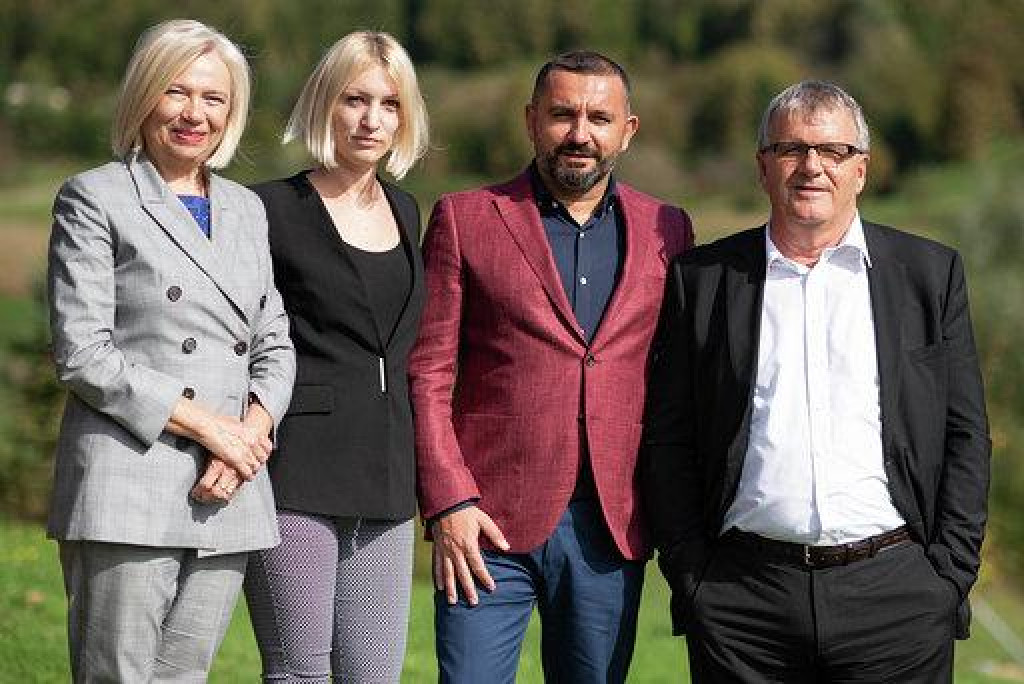 Smarter tim: Zvjezdana Blažić, Marina Kresoja, Denis Matijević, Ivo Grgić