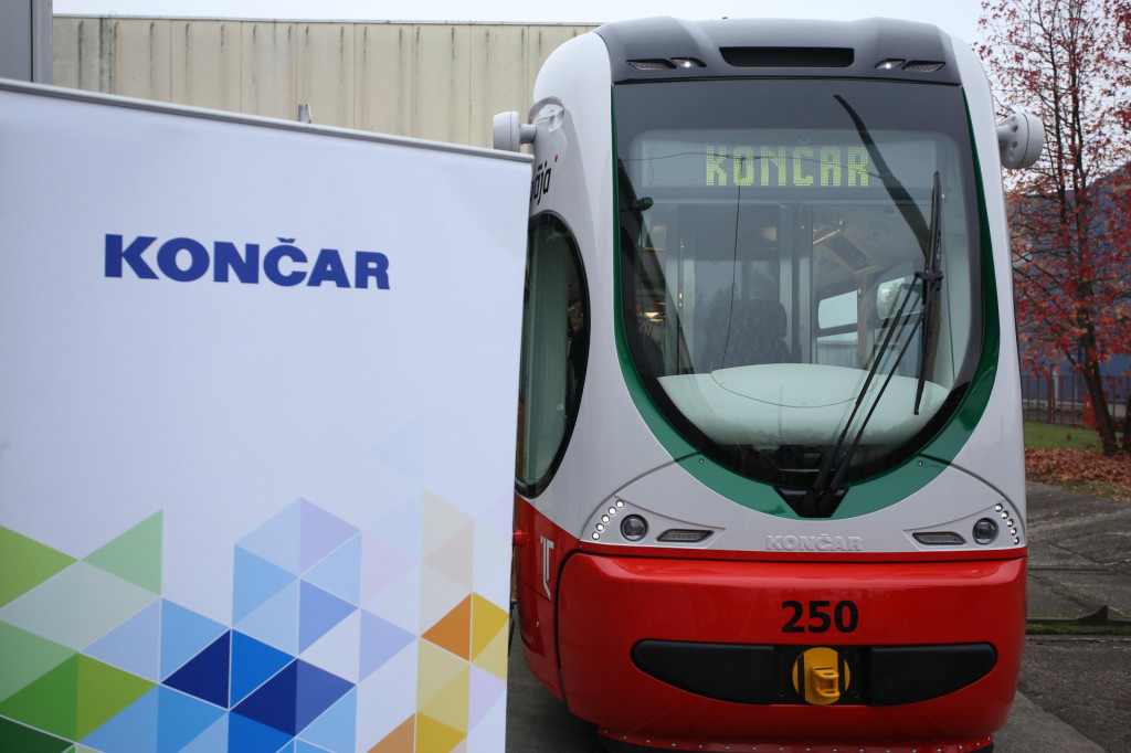 KONČAR - predstavljanje novog tramvaja za Latviju