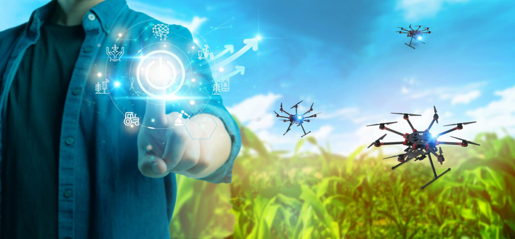 &lt;strong&gt;Budućnost poljoprivrede u rukama je umjetne inteligencije, strojnog učenja, dronova, 5G-a, velikih podataka, IoT-a, proširene realnosti i robota.&lt;/strong&gt;