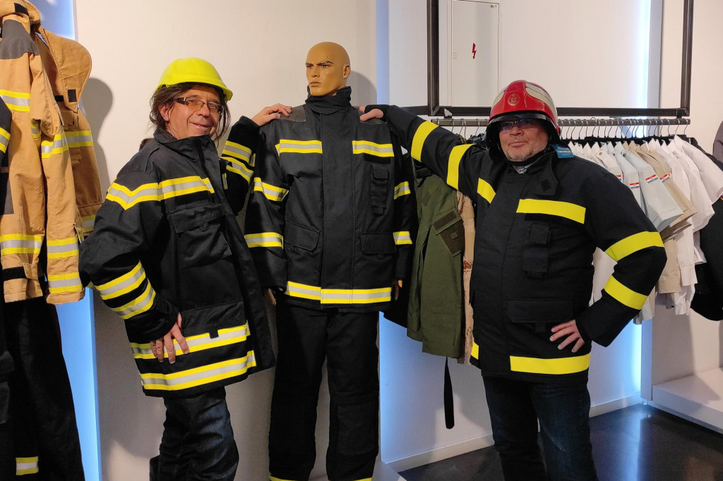 &lt;p&gt;Liderovi reporteri Goran Gazdek i Goran Litvan kao manekeni za zaštitna odijela koja proizvodi Hemco u Đakovu&lt;/p&gt;
