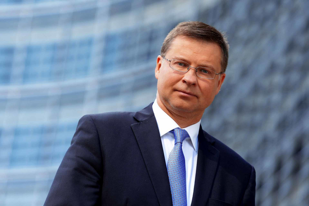 &lt;p&gt;Valdis Dombrovskis&lt;/p&gt;

