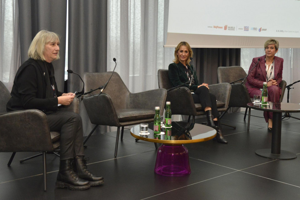 &lt;p&gt;HR konfereccija 2022, Daria Mateljak, Merica Pletikosić, Mirela Kotarac&lt;/p&gt;