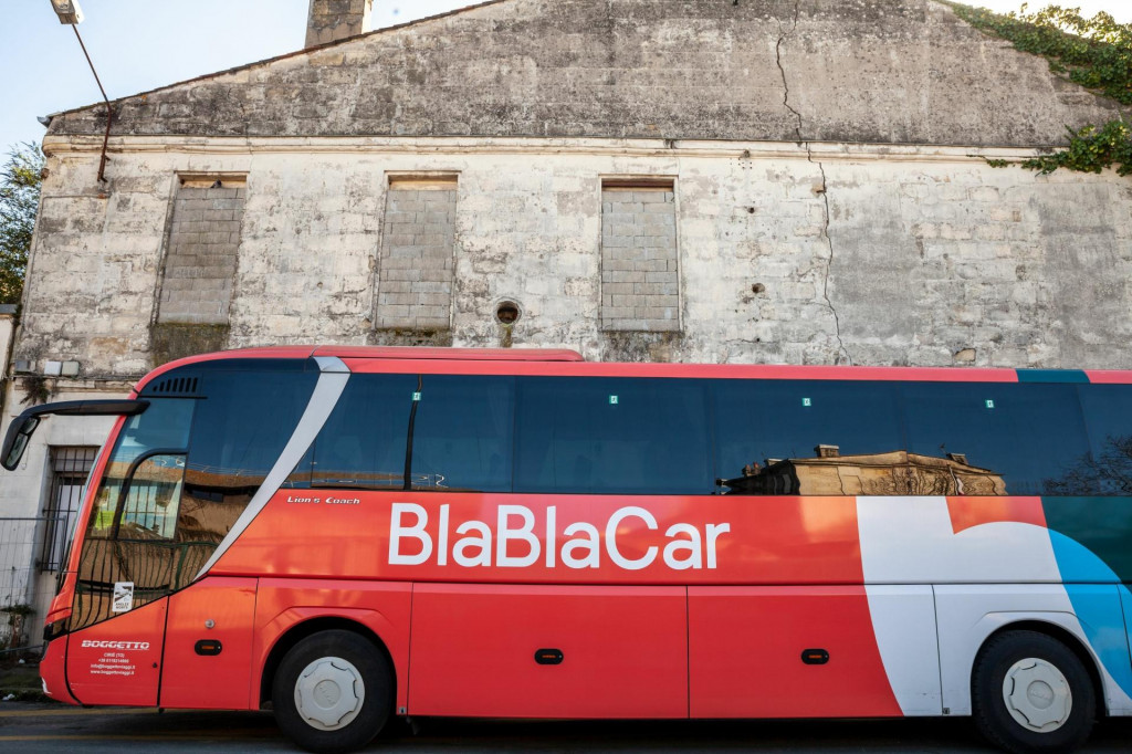 &lt;p&gt;BlaBlaCar bus u Francuskoj&lt;/p&gt;
