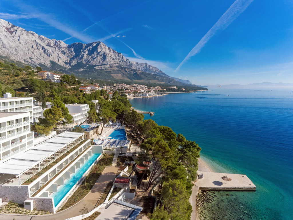 &lt;p&gt;BlueSun Hotels &amp; Resorts Hrvatska&lt;/p&gt;