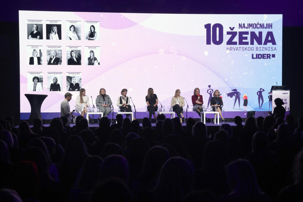 &lt;p&gt;Žene u biznisu 2024. Ivana Pek Lučić, Andrea Pavlović, Martina Dalić, Lada Tedeschi Fiorio, Zsuzsanna Ortutay, Anita Letica i Nataša Rapaić&lt;/p&gt;