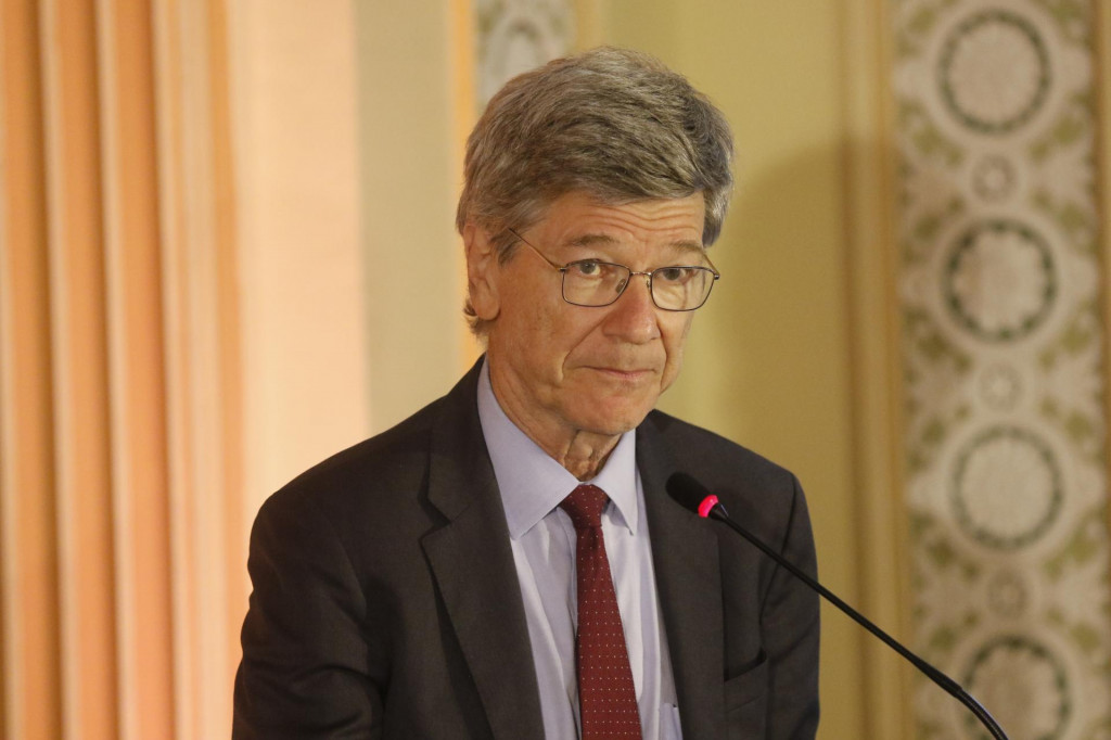 &lt;p&gt;Jeffrey Sachs&lt;/p&gt;