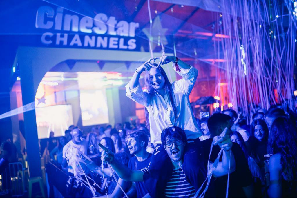 <p>Weekend.18 - Festival Komunikacija Rovinj</p>