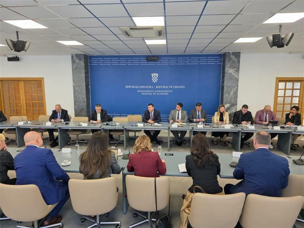 &lt;p&gt;Međuresornome povjerenstvu za praćenje i analizu stanja izvoza u SAD&lt;/p&gt;