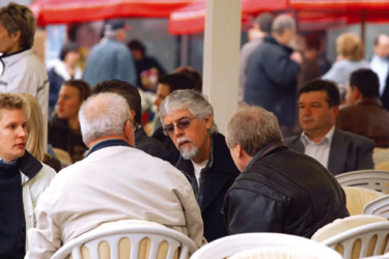Hrvati obožavaju poslovne sastanke u  kafiću