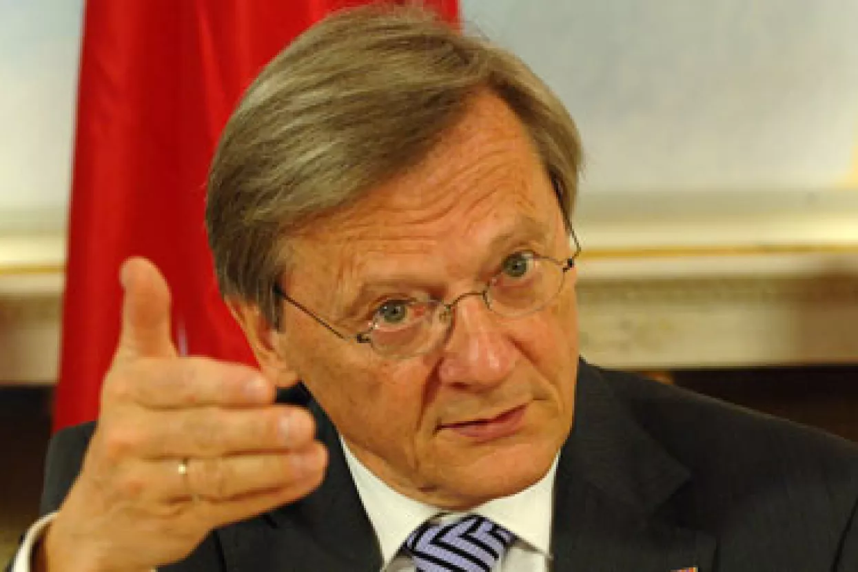 Sch&uuml;ssel protiv referenduma o Hrvatskoj