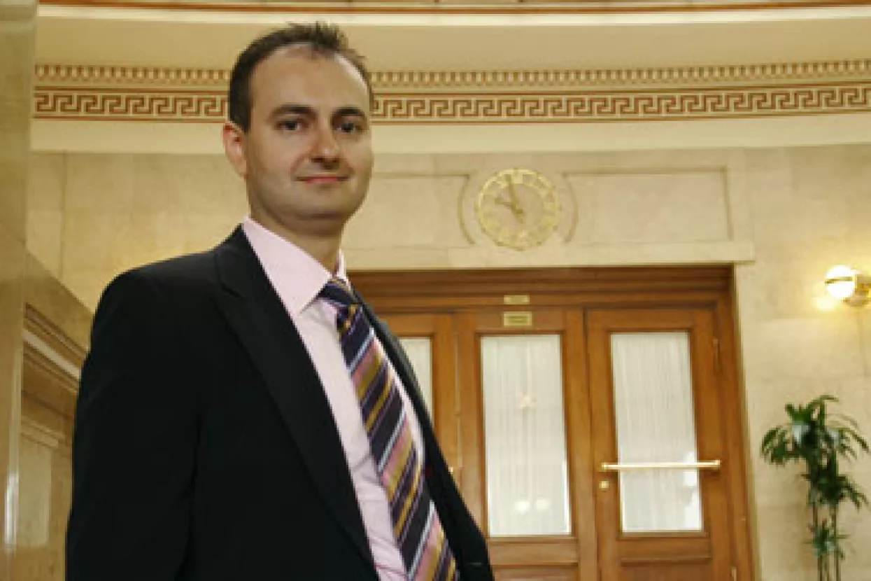 MMF u lipnju zatvara zagrebački ured