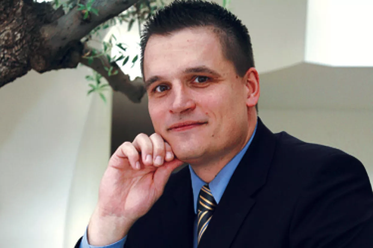 Iz Ine najavili uključivanje u predizbornu kampanju