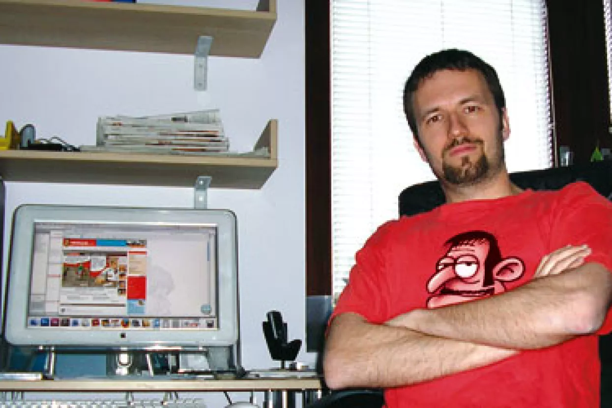 Nik Titanik napu&scaron;ta posao u stvarnom svijetu da bi se posvetio internetu