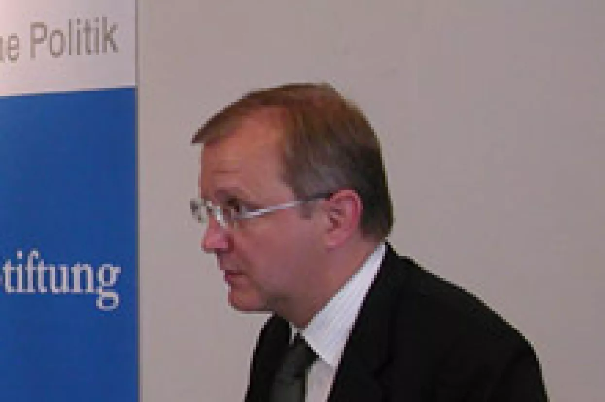 Rehn: Ako Hrvatska provede reforme, mogla bi u EU do 2010.