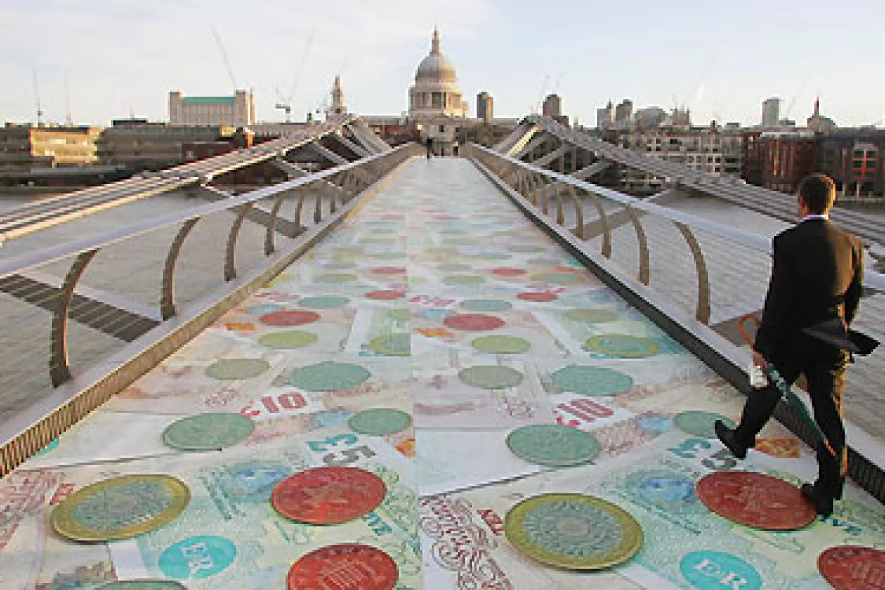 Londonski Millennium Bridge pretvoren u 'Most kovanica'