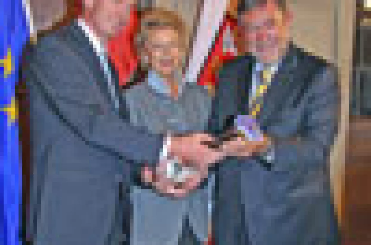 Herbert Stepic progla&scaron;en europskim bankarom u 2006.