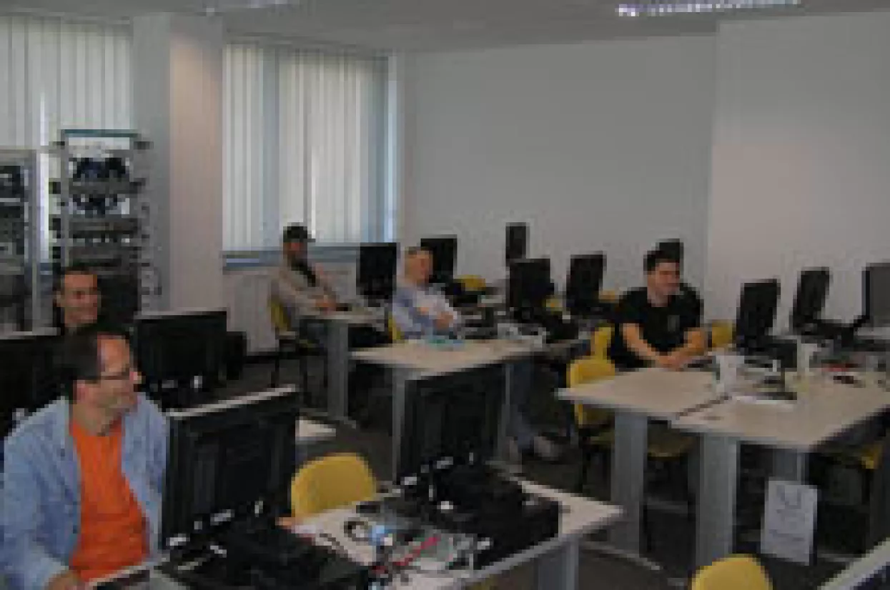 Besplatni informatički tečajevi o sigurnosti djece na Internetu