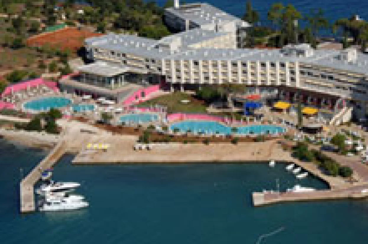 Mesić:Projektom 'Brijuni-rivijera' dobivamo svjetski turistički brend