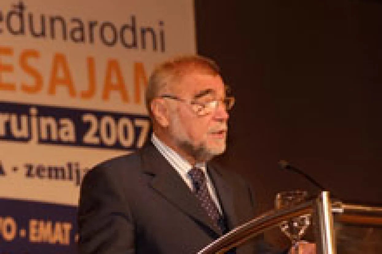 Predsjednik Mesić na sastanku u Bruxellesu