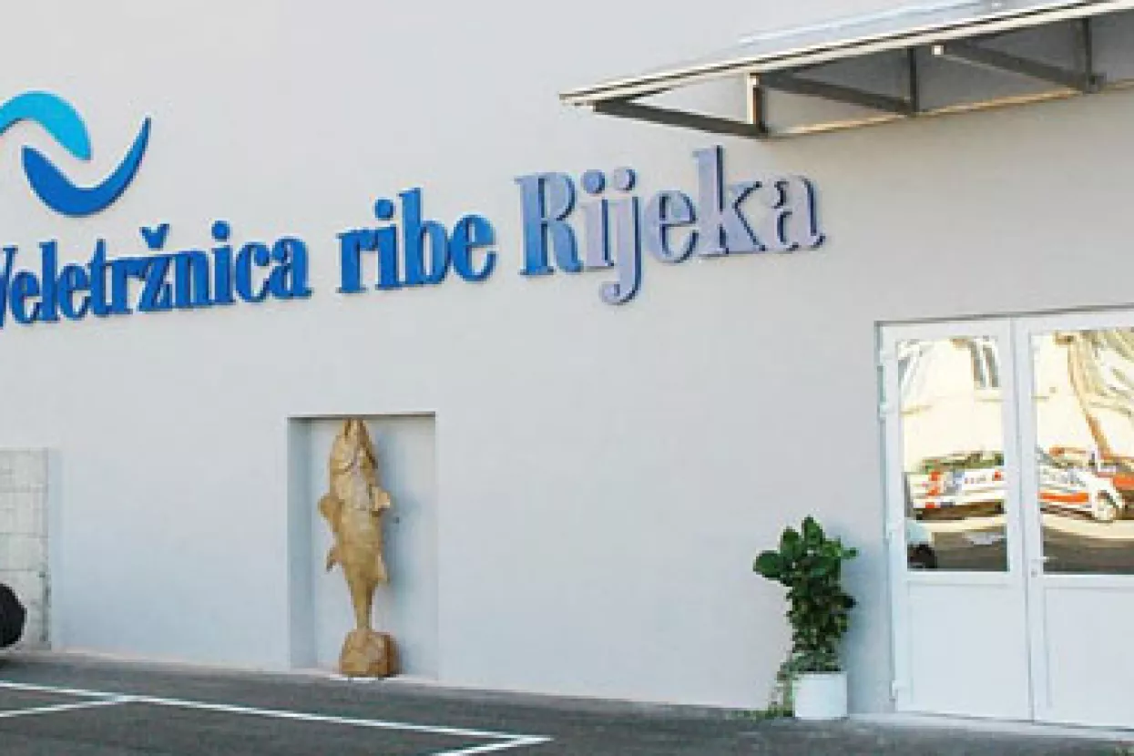 Prva aukcija ribe na riječkoj Veletržnici ribe