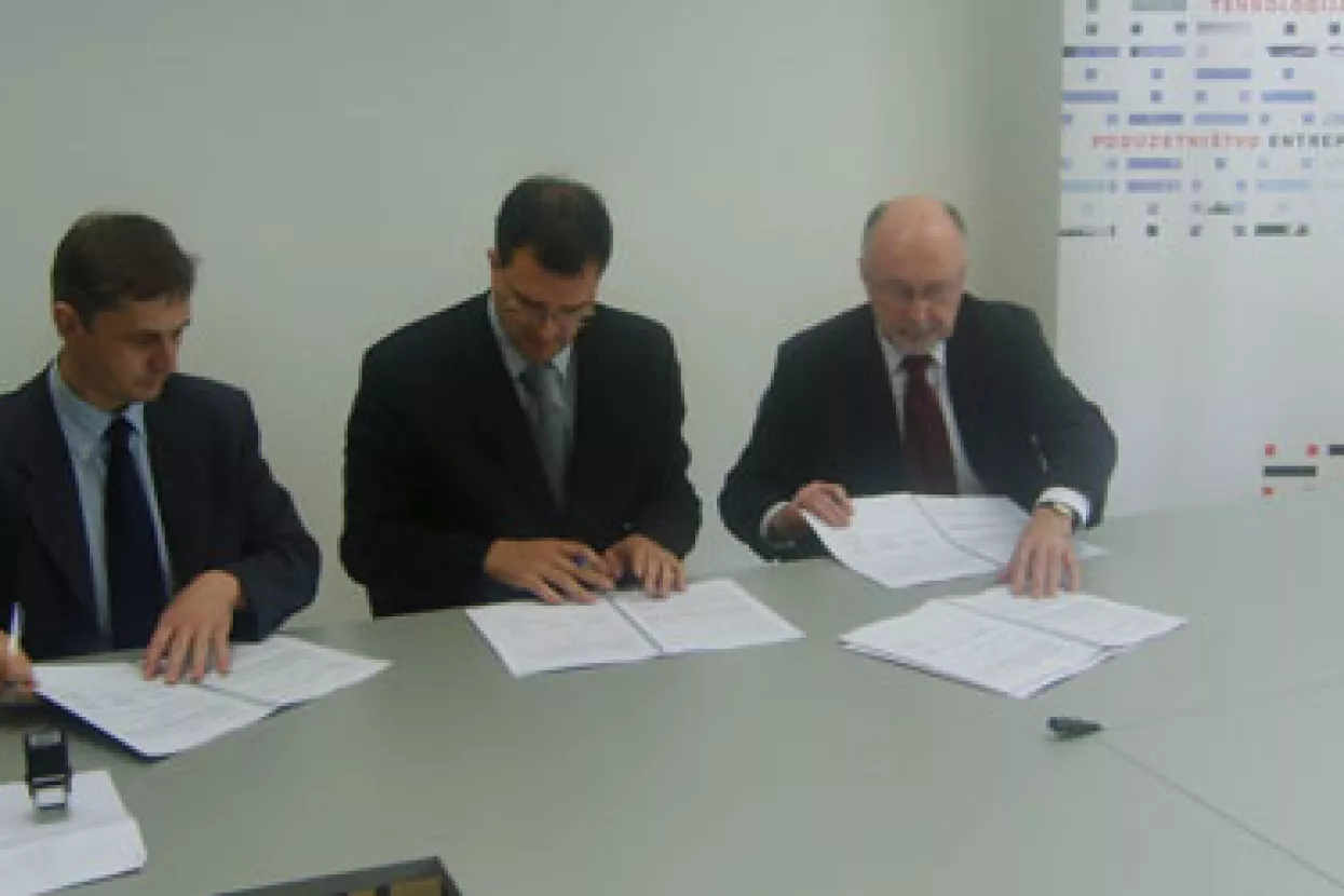 Hrvatski institut za tehnologiju financira prvi hrvatski poligraf