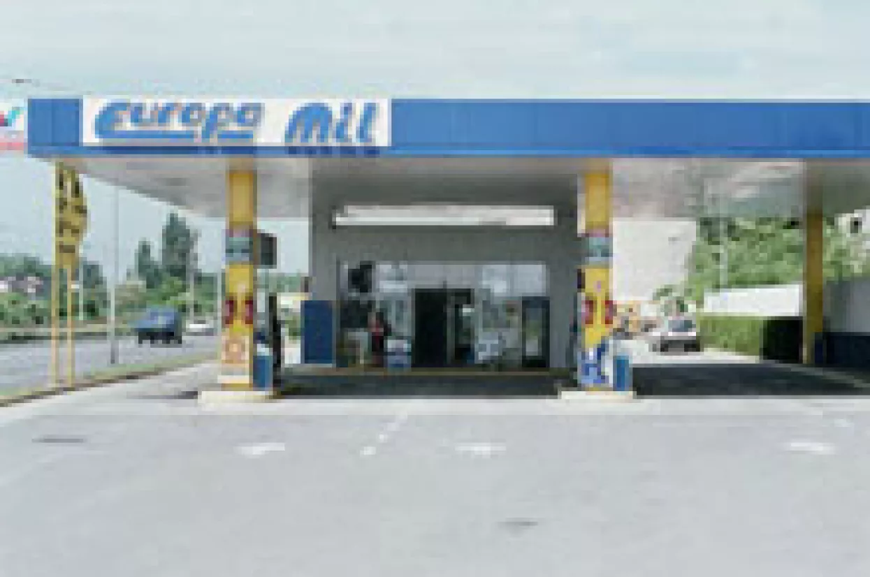 Lukoil kupio zagrebački Europa mil