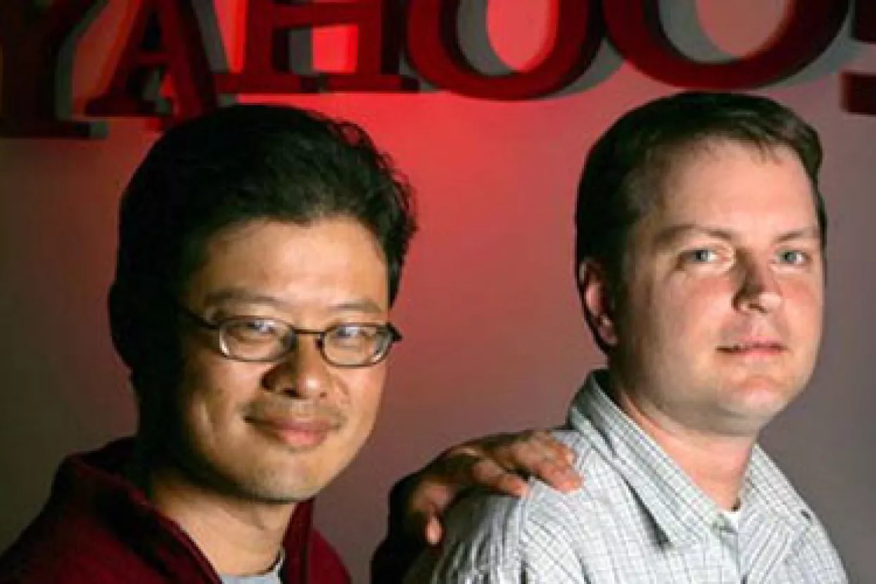 Jerry Yang i David Filo gube kontrolu nad Yahoom?