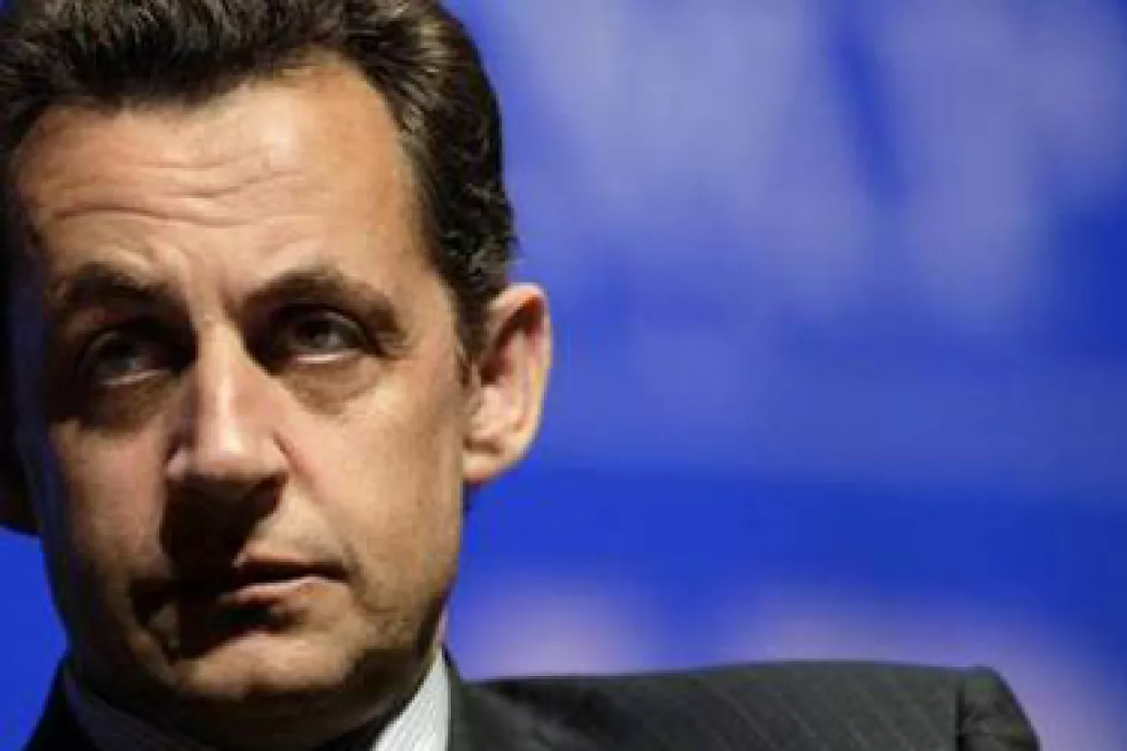 Sarkozy po&scaron;tuje 'Ne' irskih glasača Lisabonskom ugovoru