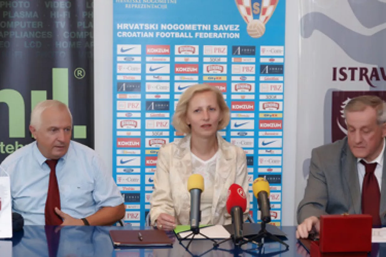 Vemil i Istravino potpisali ugovor o sponzorstvu Hrvatske reprezentacije