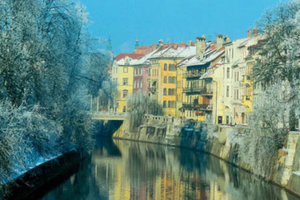 Zbog krize u Sloveniji skraćeni radni tjedan?
