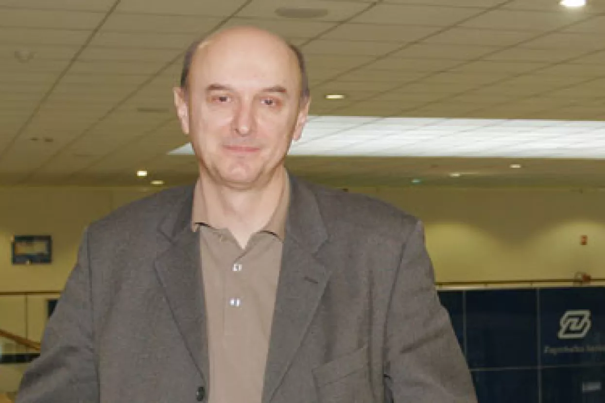 Proračunski manjak u 2009. najmanje tri posto