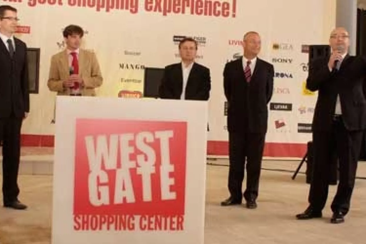 West Gate otvara se 22. listopada
