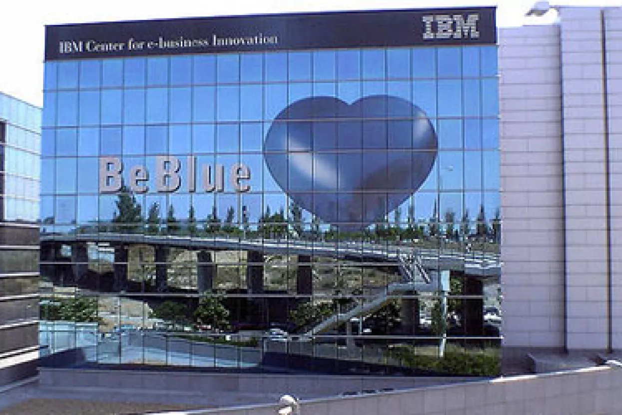 IBM ohrabrio ulagače, GE i BofA razočarali
