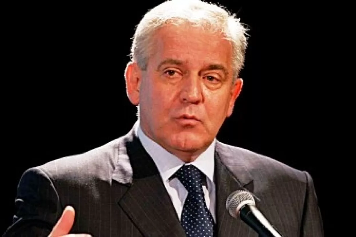 Ivo Sanader najavio povratak u politiku