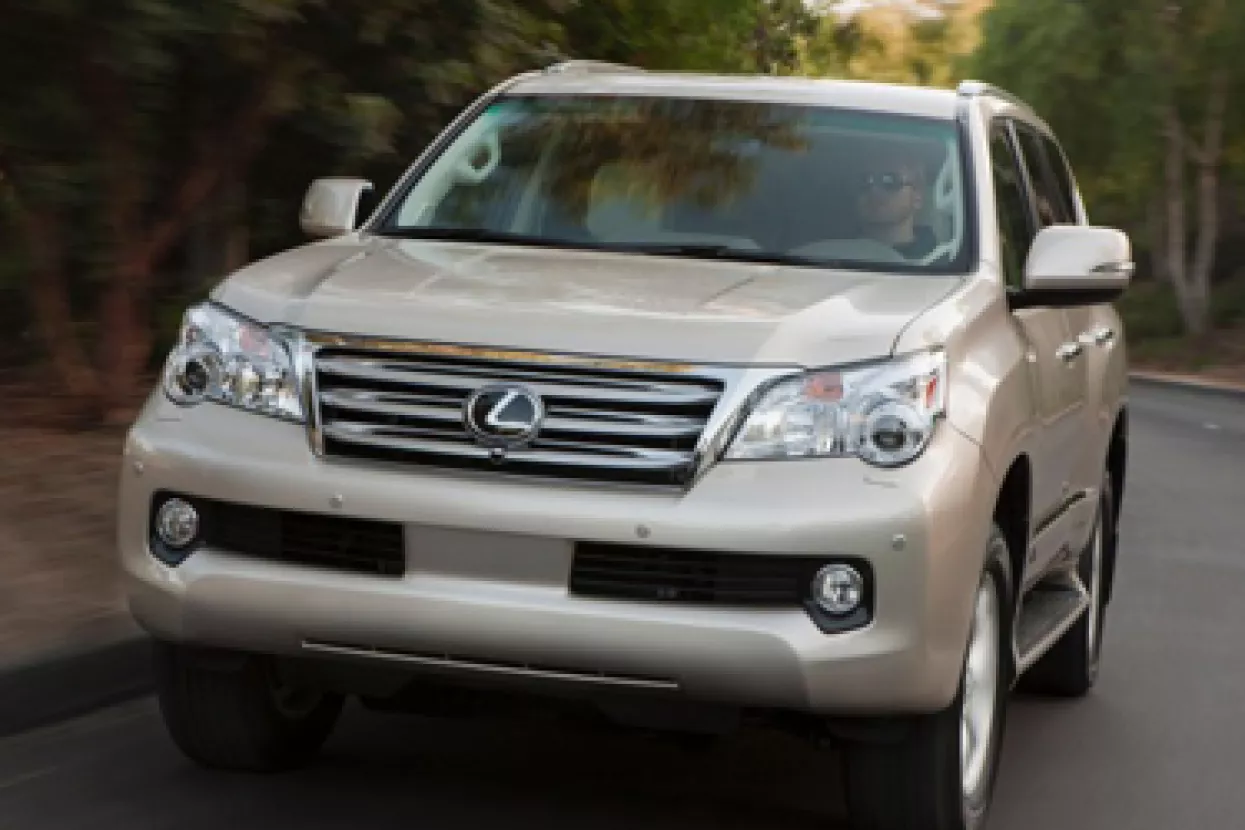Toyota povlači i terence Lexus GX 460