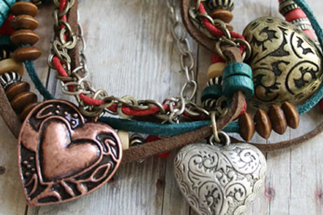 &Scaron;arolika lepeza modnih dodataka