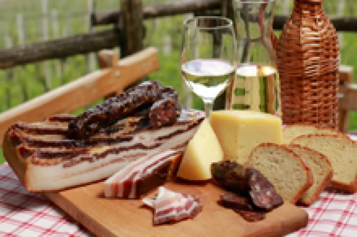 Predjelo na Pagu, desert u Zagorju