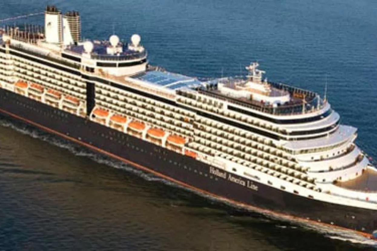 Mega kruzer Nieuw Amsterdam u Dubrovniku