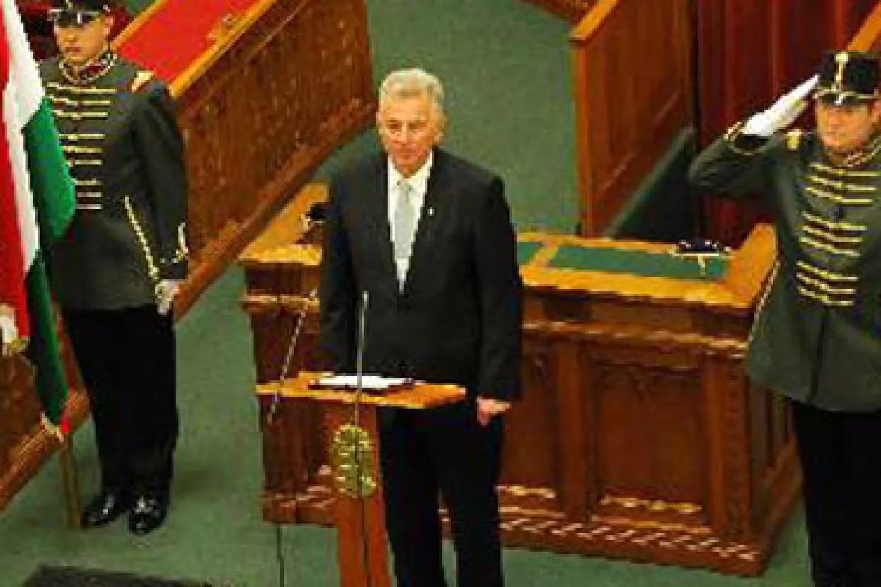 Pal Schmitt novi mađarski predsjednik