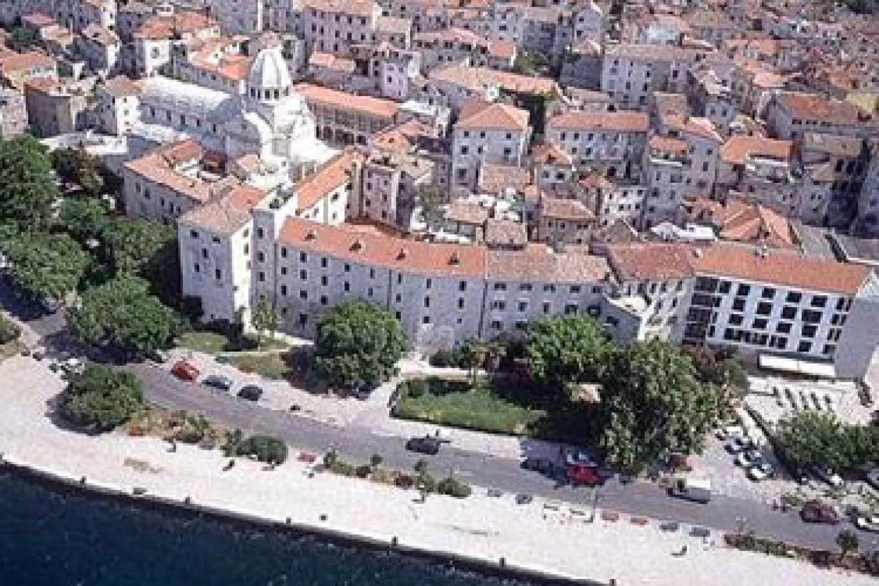 Sunčani Hvar od Grada &Scaron;ibenika traži 10 milijuna kuna