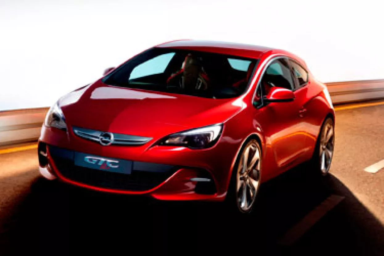 Opel GTC Paris ? skulptura u pokretu