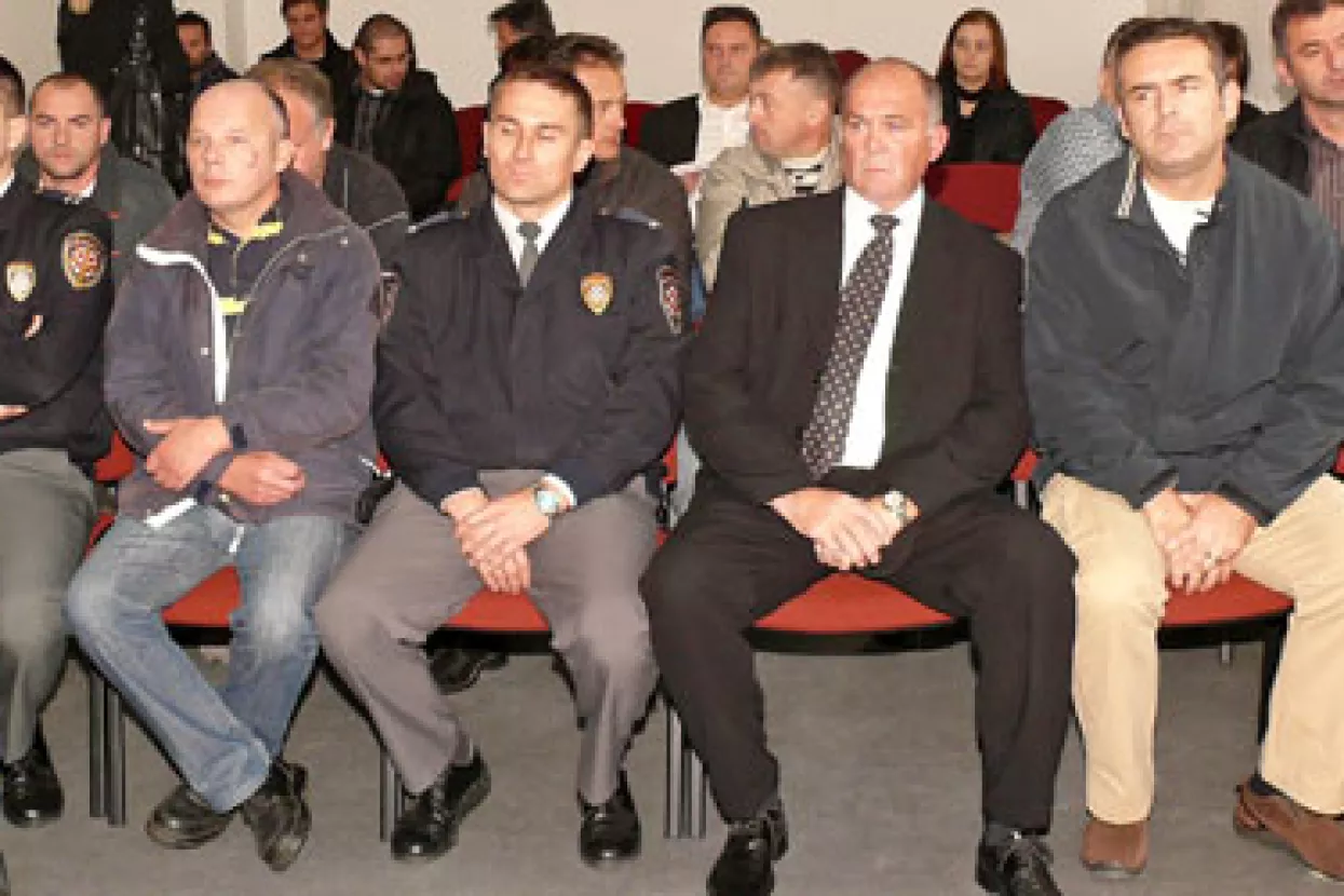 Osuđena tri carinika s Graničnog prijelaza Maljevac