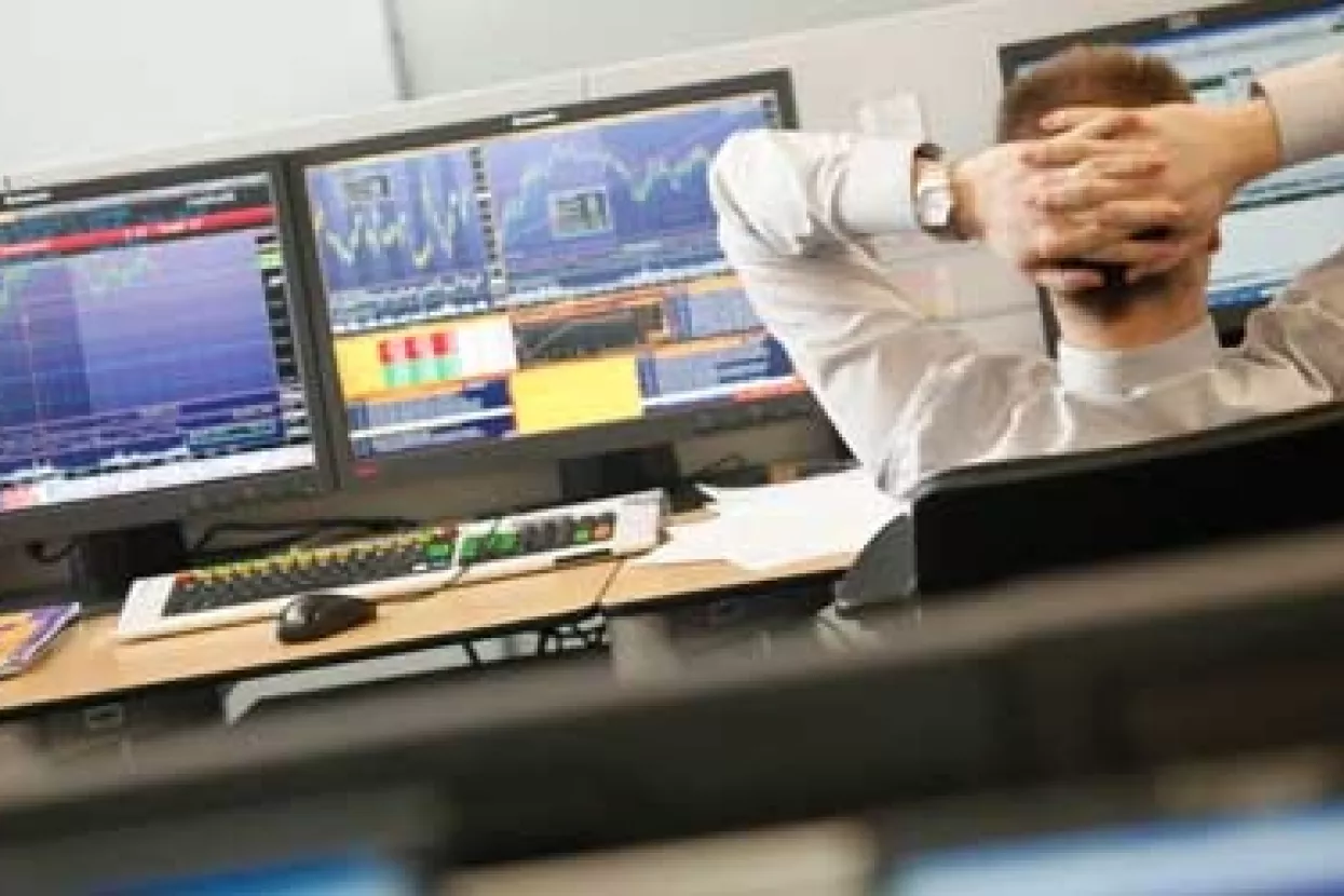 Intenzivno trgovanje dionicom Ine - mirovinski fondovi bez komentara