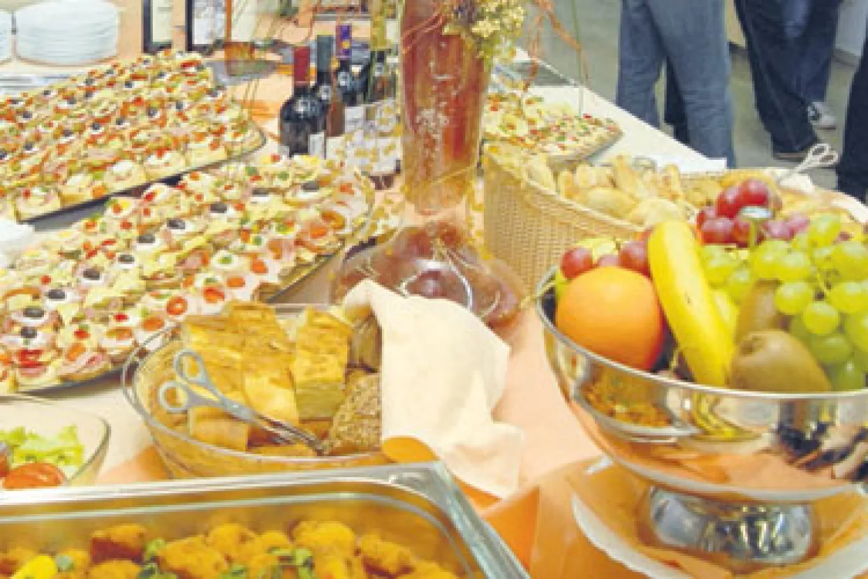 Grinč hrvatskim tvrtkama ukrao božićne domjenke