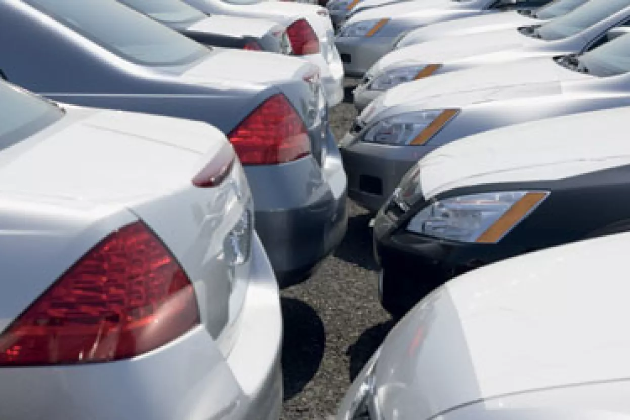 Zaplijenjeni automobili privlače iz punih skladi&scaron;ta