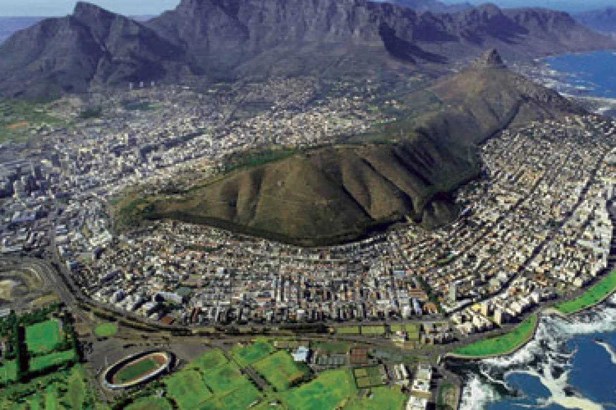 CAPE TOWN: Paparazzi u potrazi za mladoženjom