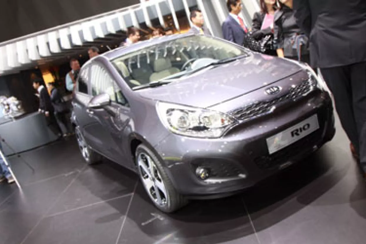 Kia u Ženevi pokazala dva nova aduta: Rio i Picanto