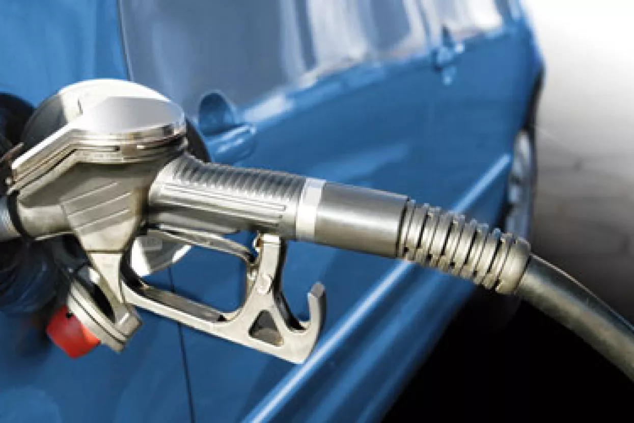 Uporaba službenog automobila isplati se obračunati kao plaća u naravi