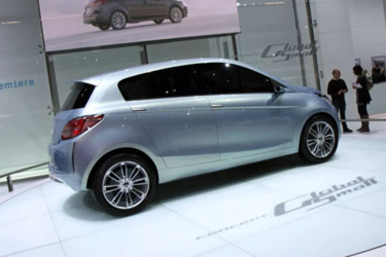 Mitsubishi predstavio e-compact koncept