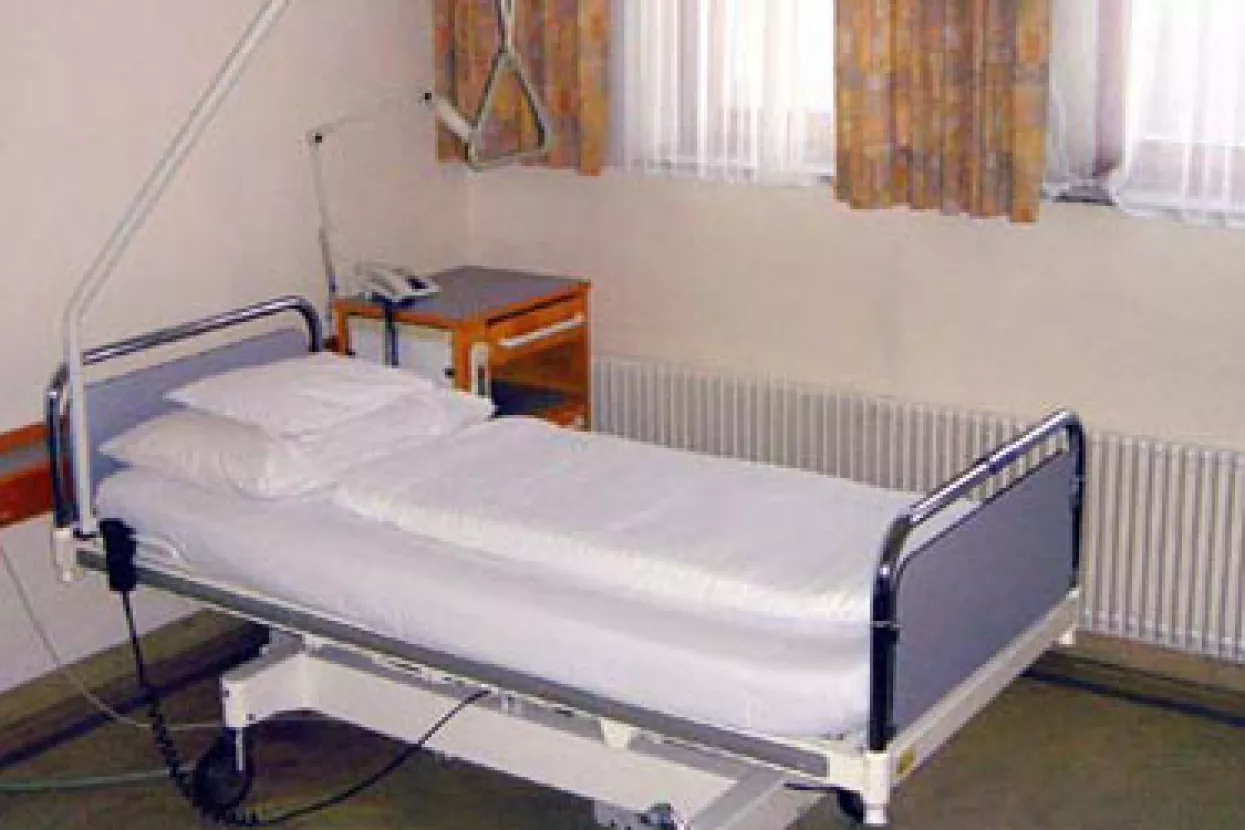 Njemačka prisiljena zatvarati državne bolnice